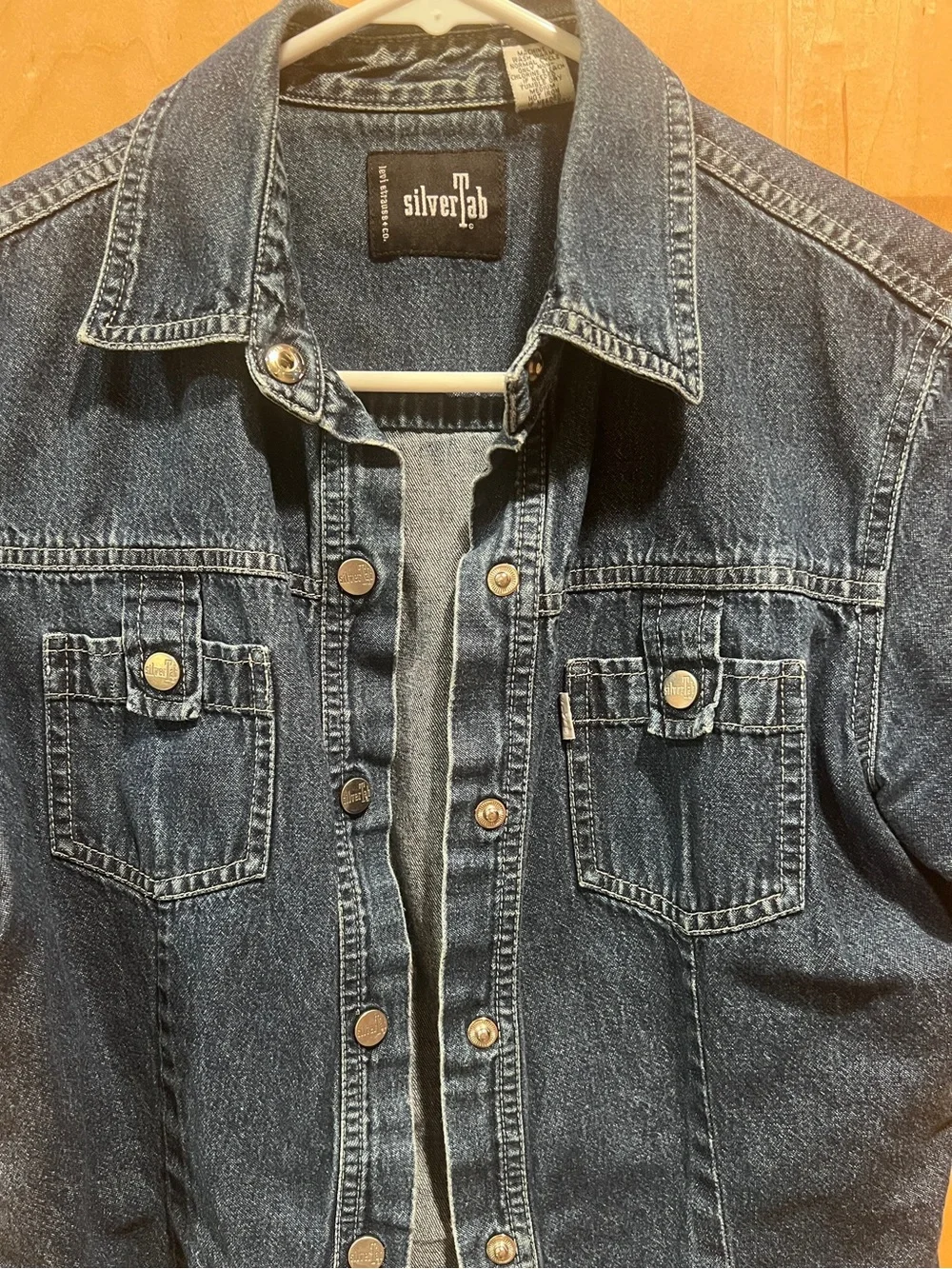 Levi's Silver Tab Women’s Blue Short-Sleeve Denim Collar Cropped Jean Top M